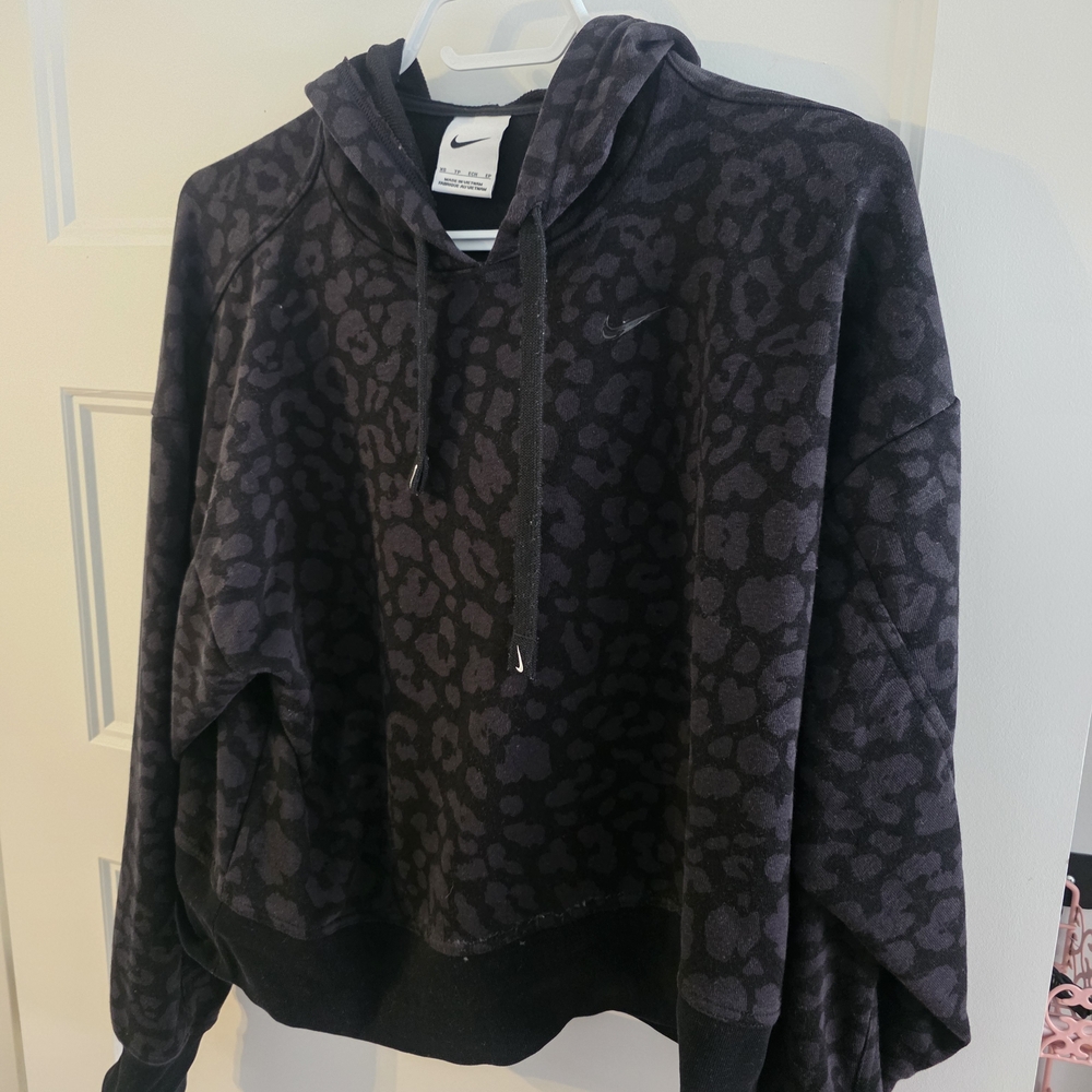 Nike Black Leopard Print Cropped Hoodie
